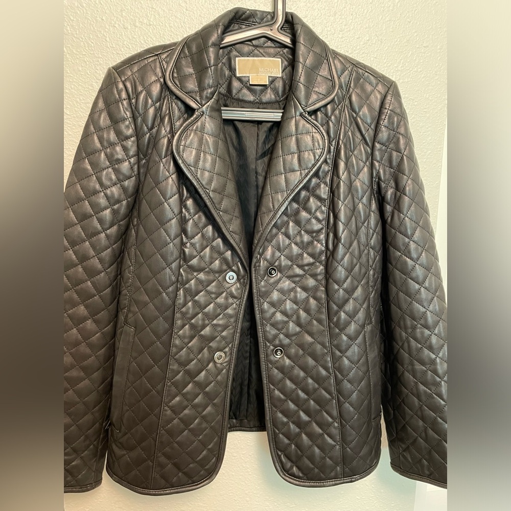 Michael Kors 100% Black Leather Jacket 90s size M